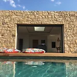 Alandra Villa